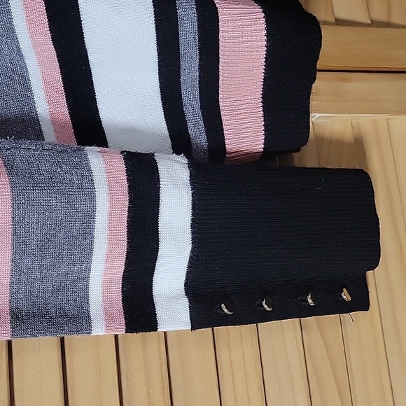 INVESTMENTS STRIPED SWEATER - Picture 3 of 8